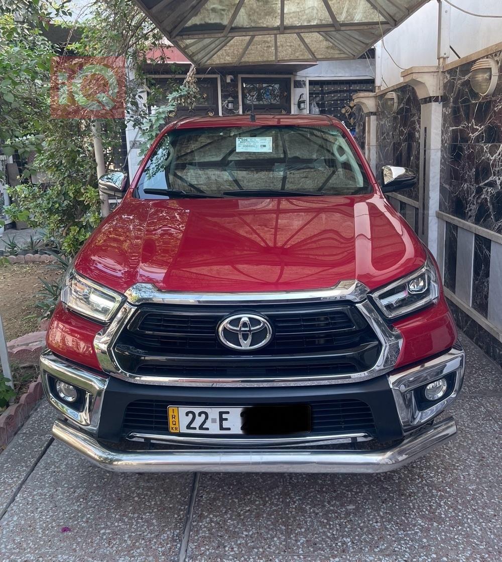 Toyota Hilux